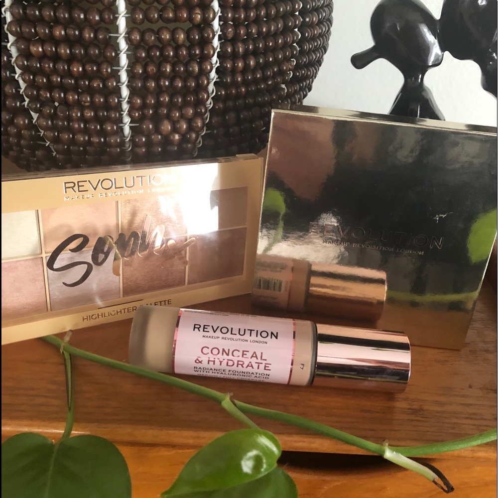 Revolution makeup highlighters and foundation